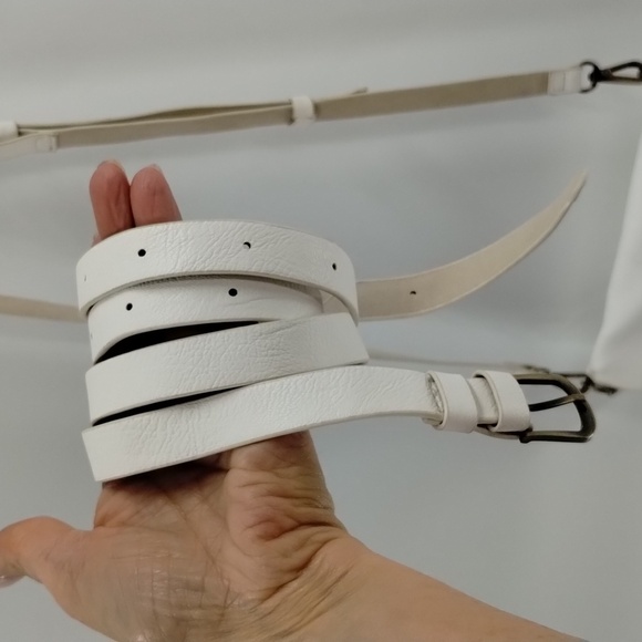 Anthropologie Emma convertible belt bag white two adjustable straps only - Picture 5 of 14